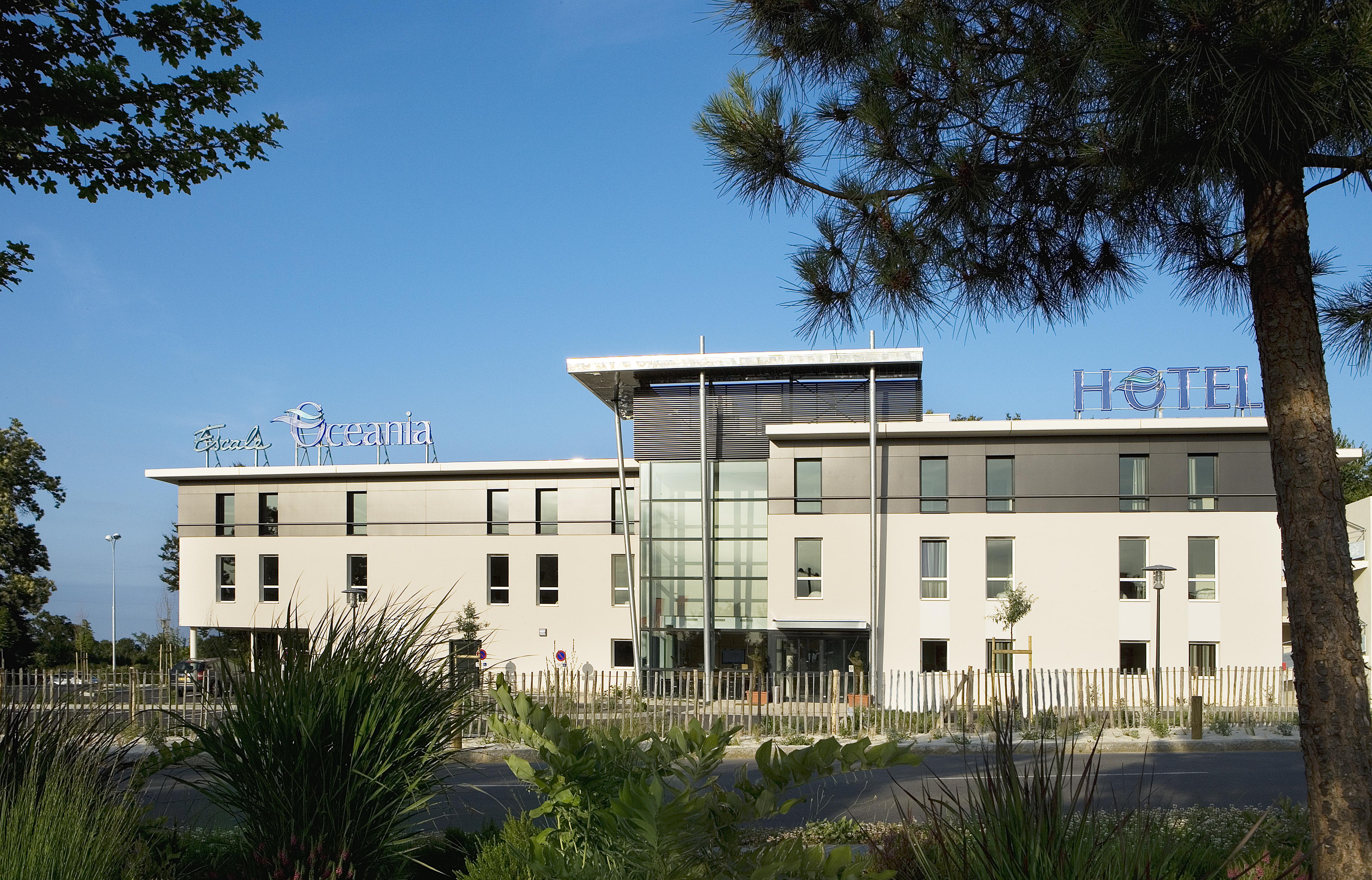 Escale Oceania Rennes Cap Malo Hotel La Meziere Buitenkant foto